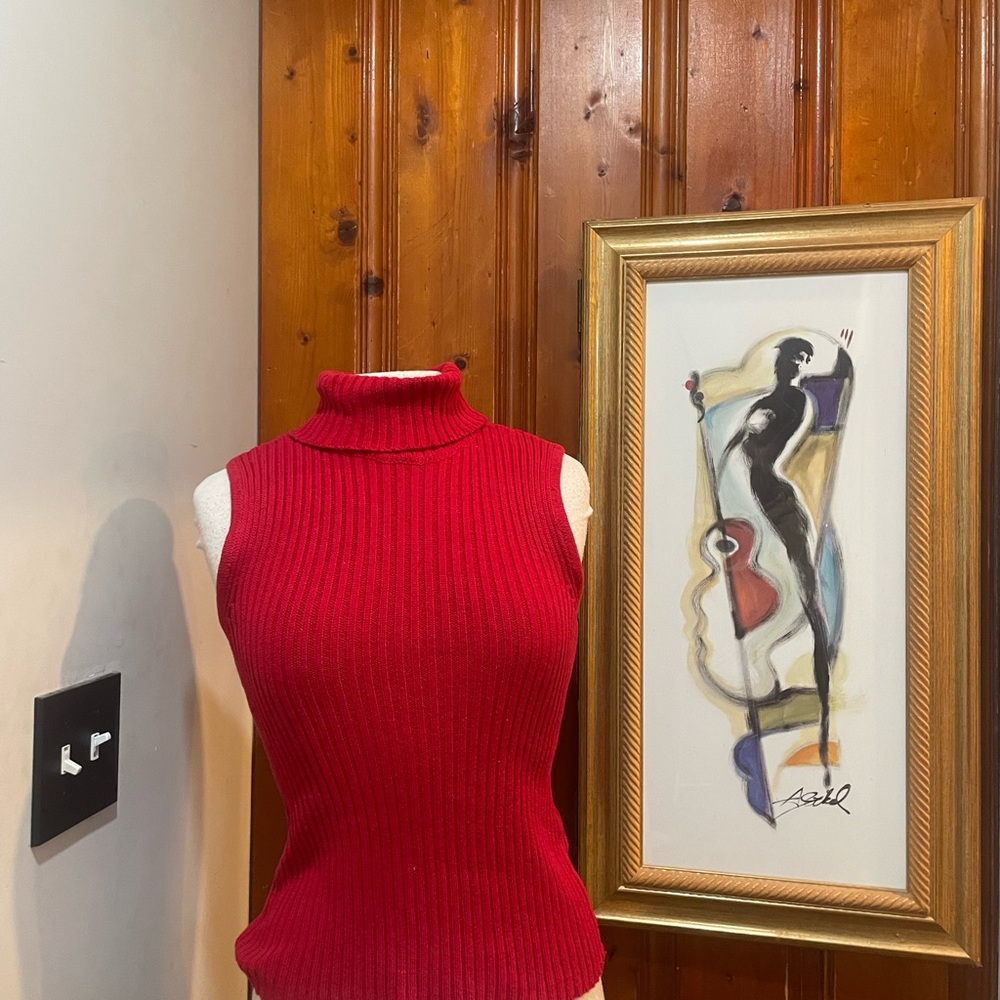 Sleeveless Ribbed Turtleneck Sweater - Red